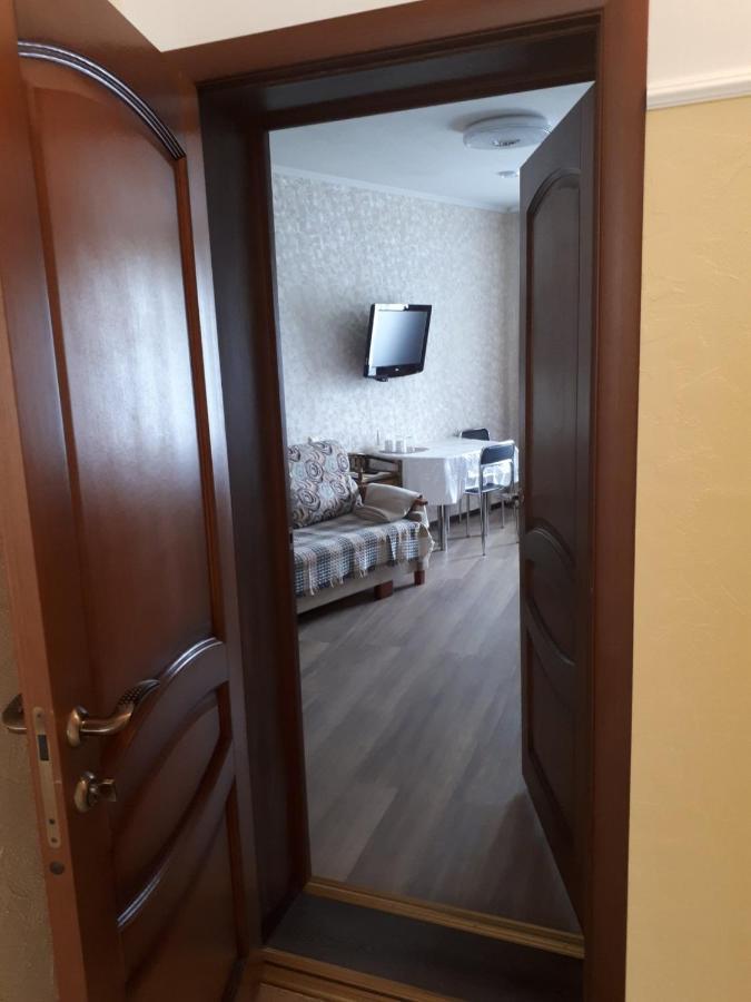 Orion Guest House Kaliningrad Buitenkant foto