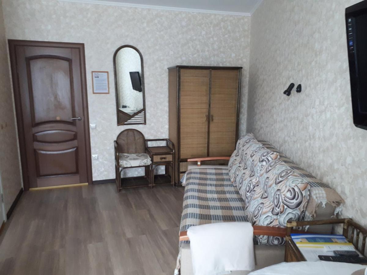 Orion Guest House Kaliningrad Buitenkant foto