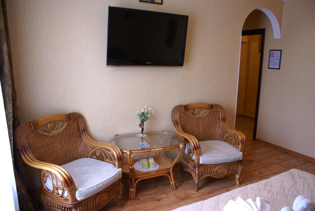 Orion Guest House Kaliningrad Buitenkant foto