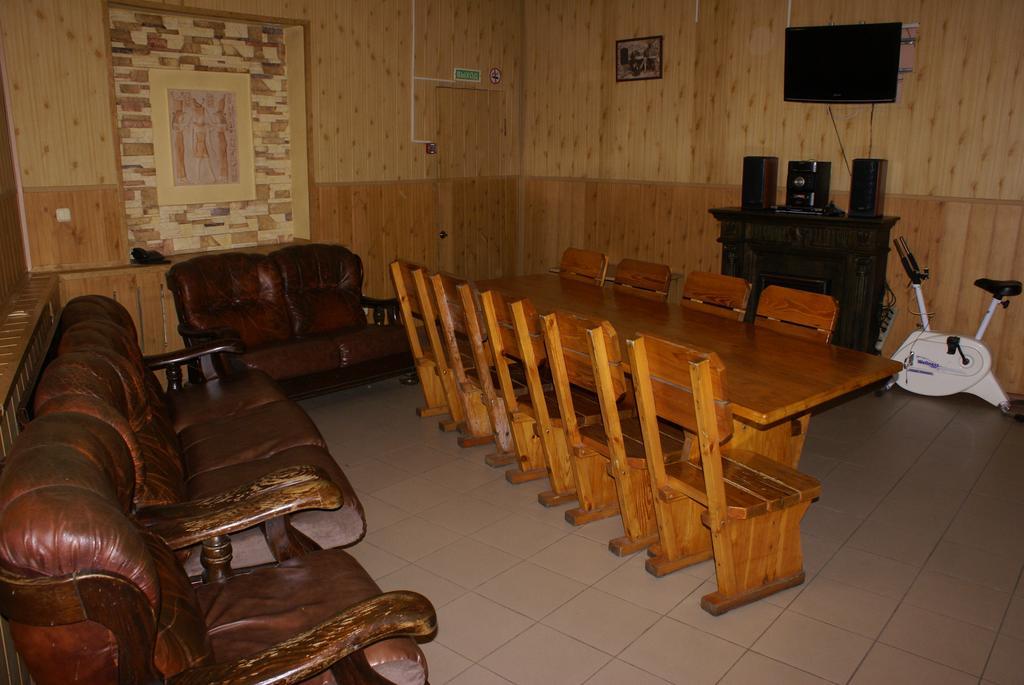 Orion Guest House Kaliningrad Buitenkant foto