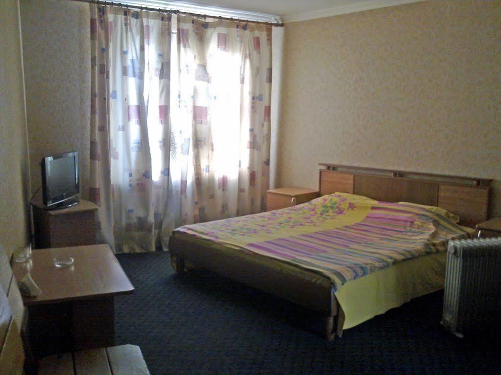 Orion Guest House Kaliningrad Buitenkant foto