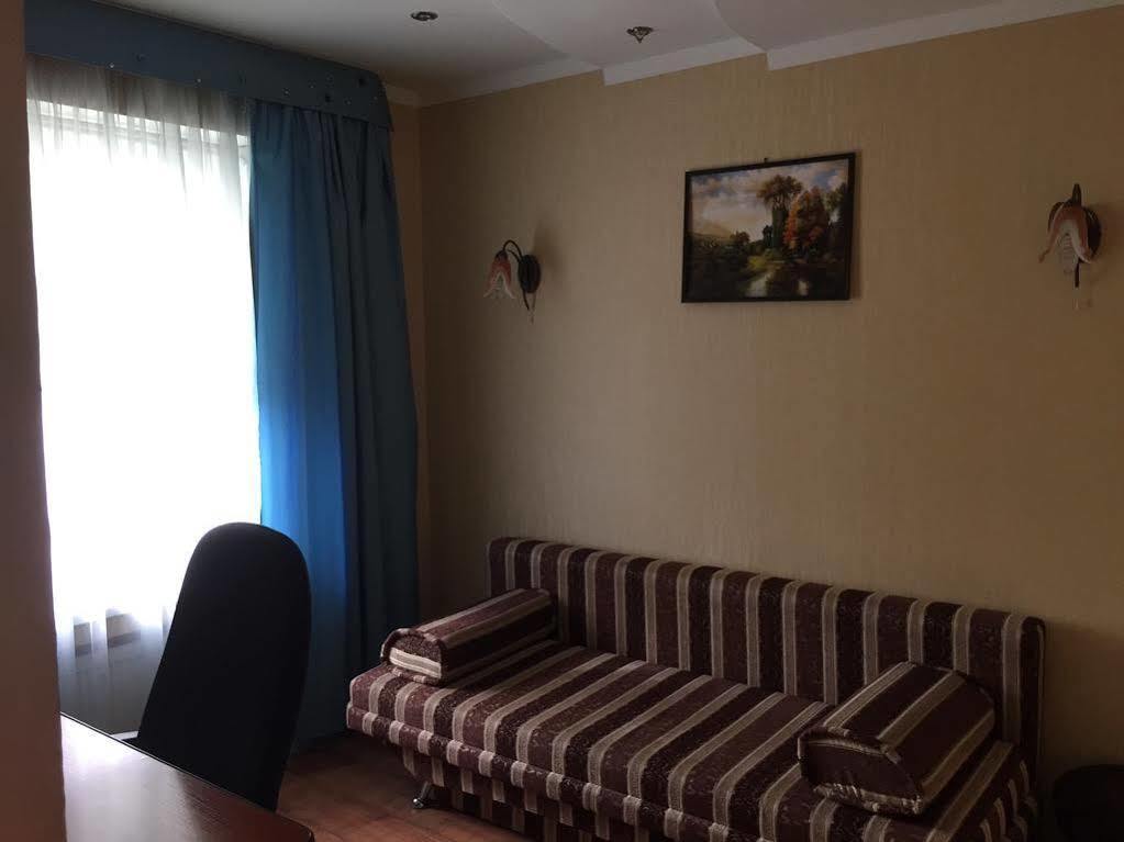 Orion Guest House Kaliningrad Buitenkant foto