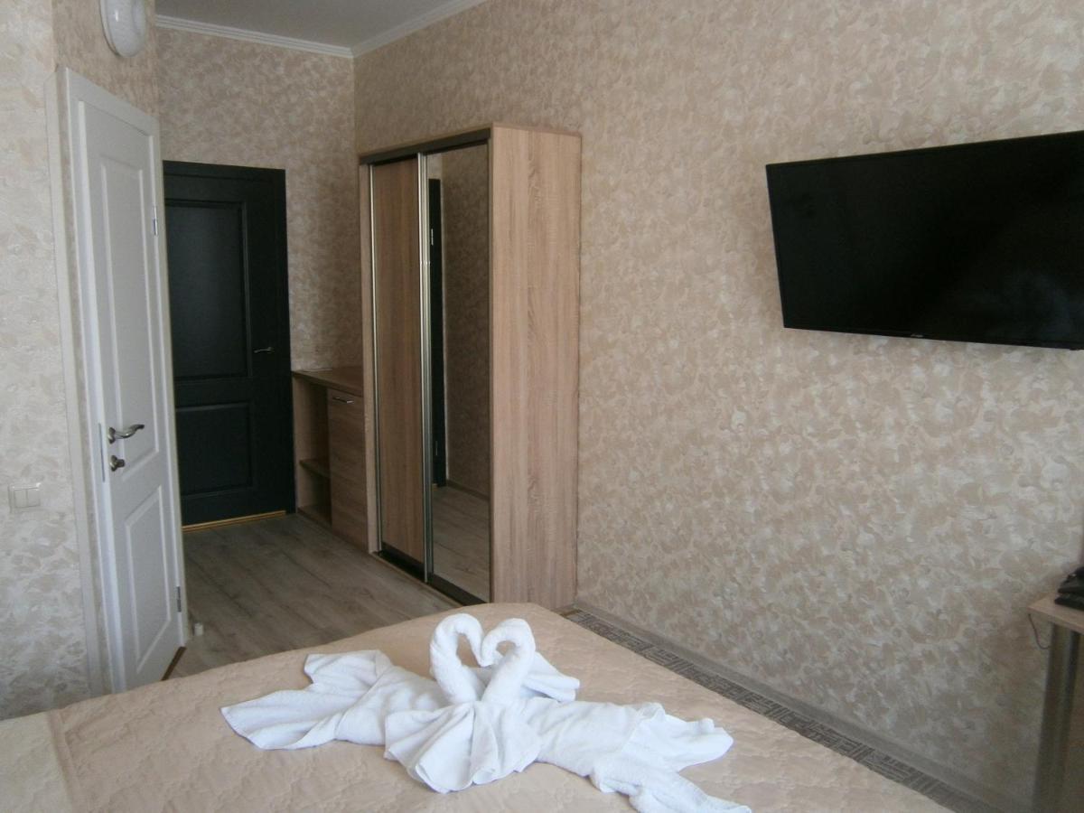 Orion Guest House Kaliningrad Buitenkant foto